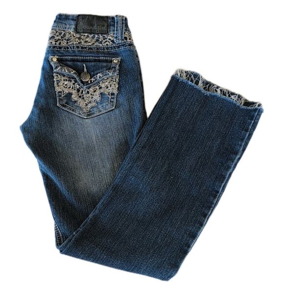Soundgirl Jeans Women's Size 3 Blue Denim Bootcut Light Wash Embellished Logo - Picture 1 of 9